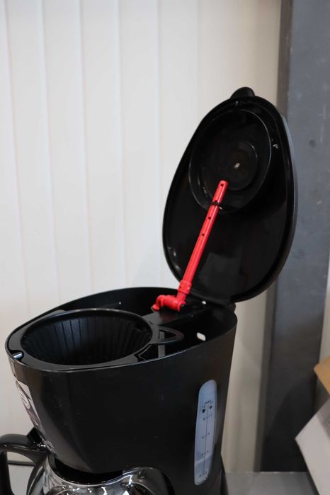 Кафе машина Russell Hobbs Textures plus с лек дефект