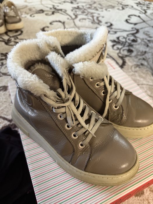 Ботинки зимние на девочку, размер 36