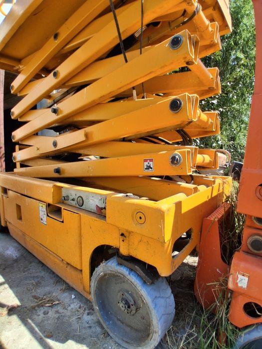 Nacele foarfecă electrice de vânzare preț foarte bun