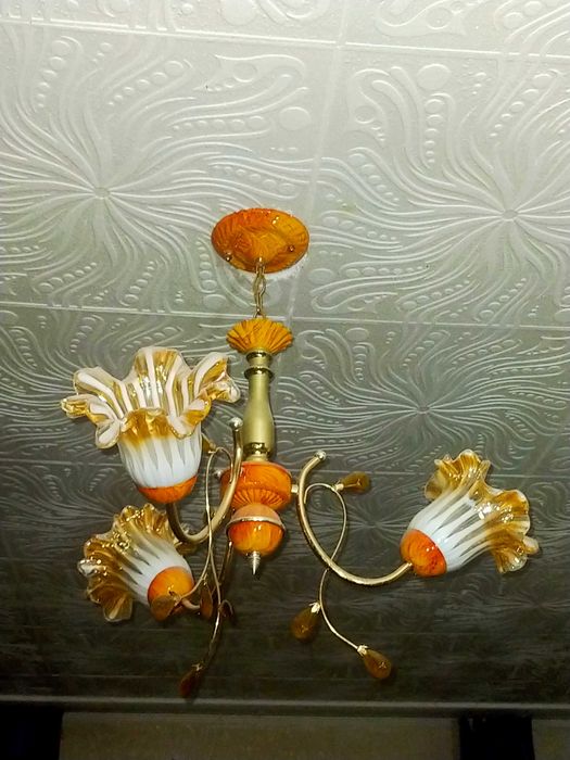 Люстра для трёх ламп