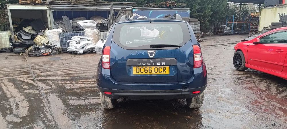 Dezmembrari / Dezmembrez Dacia Duster [Fabr 2010-2017] 1.5 dCi K9K656 cutie viteze manuala cod culoare Albastru metalizat