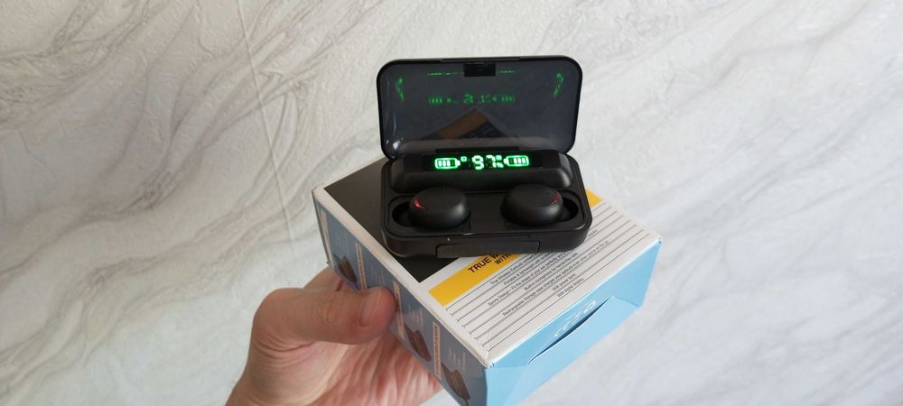 Продам новые - Наушники !!!