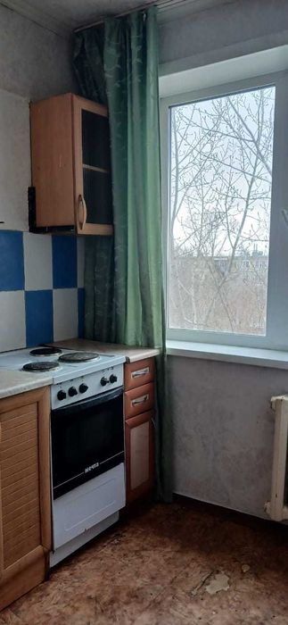 продам 1 комн кв ломоносова 13а