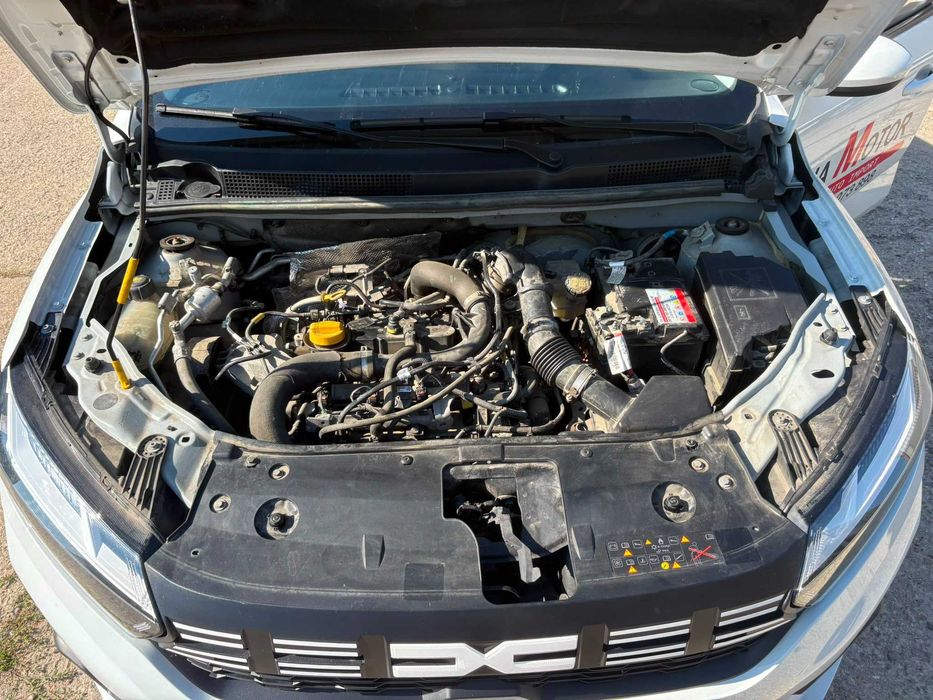 Dacia Logan 2024 • TCe 100 • 65.000 km • FACTURĂ