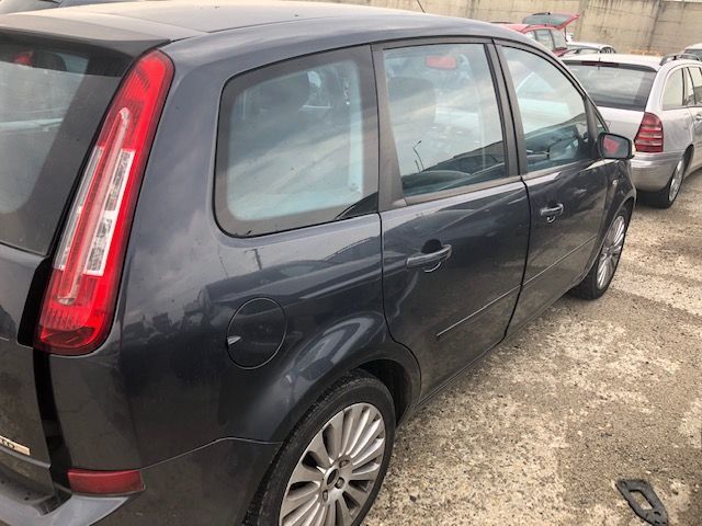 Dezmembrez Ford C MAX 1,8 tdci2008