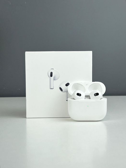 Apple AirPods 3 series 70061а296