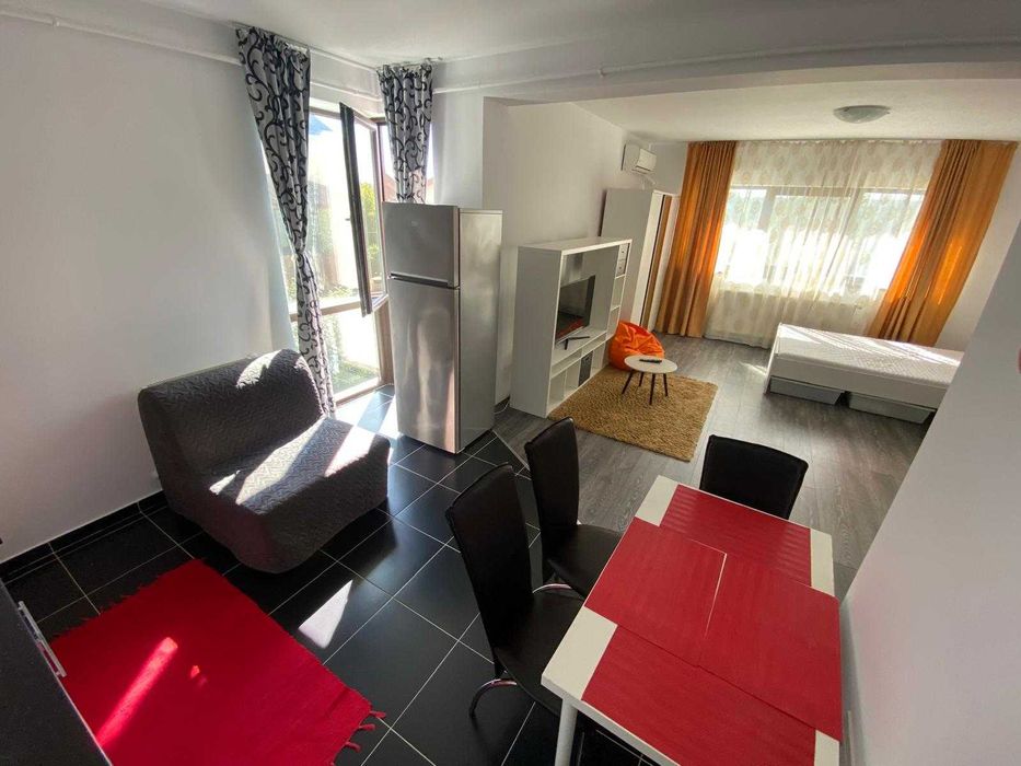 Persoană fizică, închiriez apartament cu o cameră, 35 mp,  Bucium - Rond 30