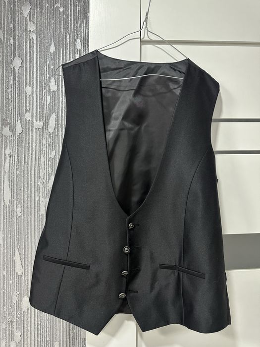 Costum pentru barbati