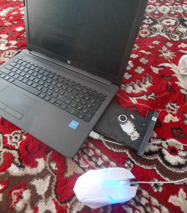 Hp intel cereon N4020 Gpu