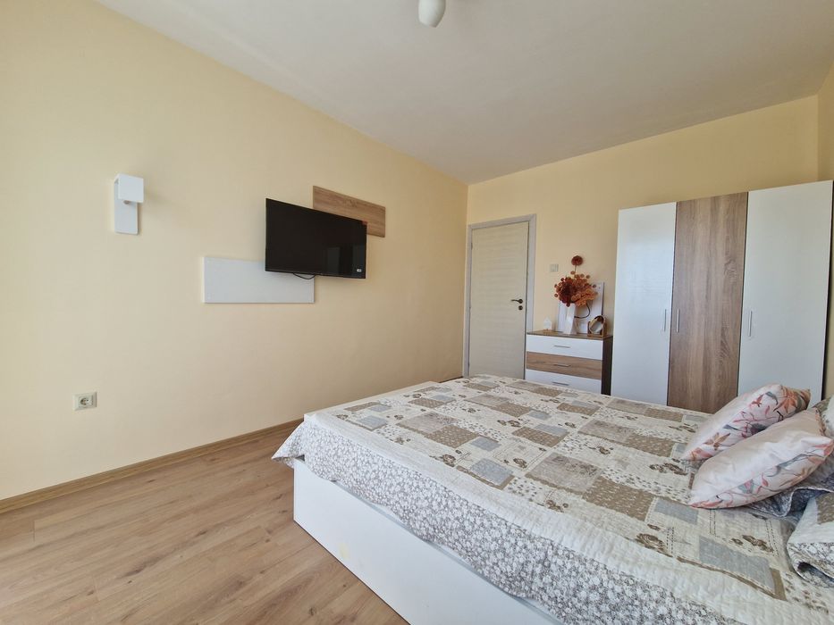 Продава се Тристаен апартамент в Силистра, в.з. Юг - 81 кв.м за 1161 €/кв.м - Снимка #3