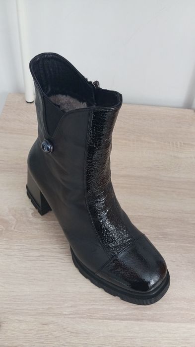 Продам зимние сапоги!