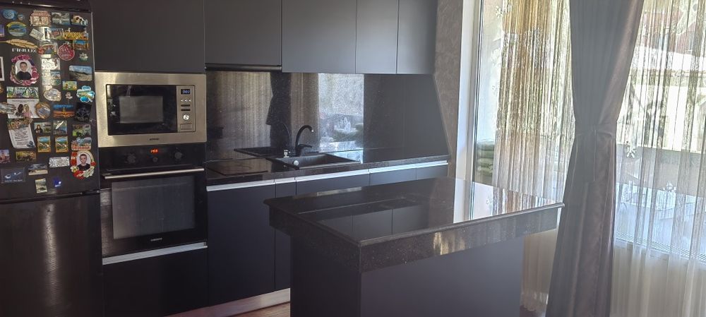 Обработка, доставка и монтаж на мрамор, гранит и травертин.