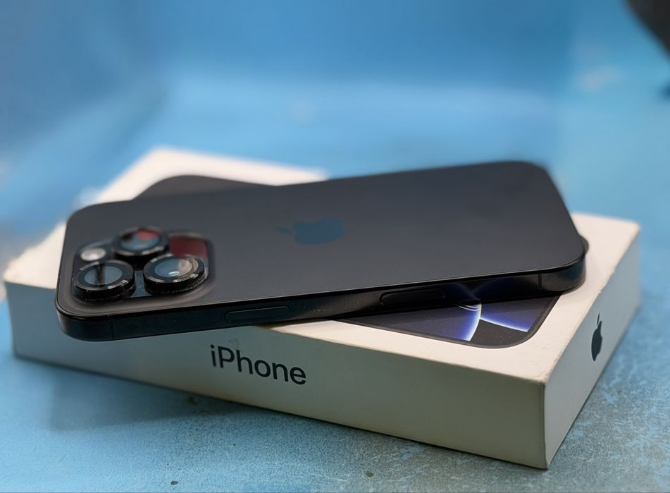 ГАРАНЦИОНЕН!!! Apple iPhone 16 Pro, 128GB, 5G, Black Titanium