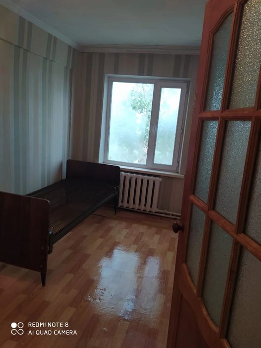 Продам 4-х комн квартиру