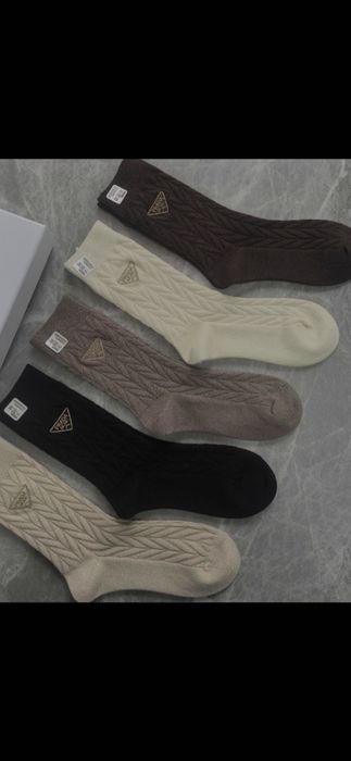 Șosete Prada, model 2026, pretul este ptr o pereche