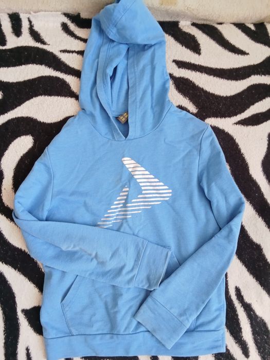 Отдам бесплатно вещи на мальчика