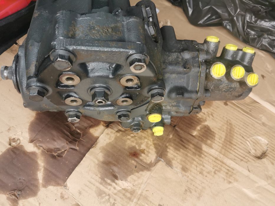 Reparatie caseta directie 8x4 Mercedes, Man, Volvo, Daf, Iveco, Scania