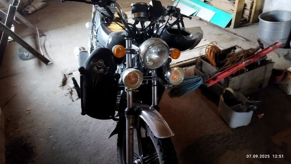 Продам мотоцикл  новый