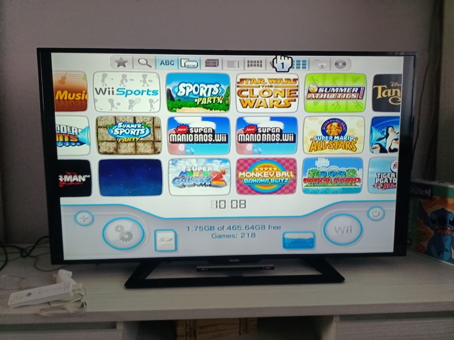 Consola Wii modata cu 200 jocuri