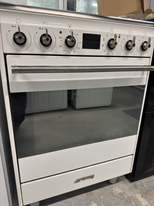 Aragaz Smeg SPSK60IB9