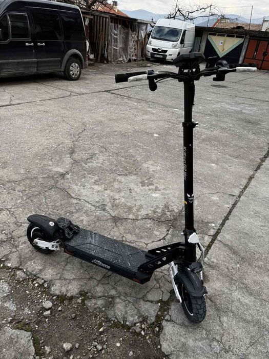 Продавам тротинетка Kukirin G2 Max