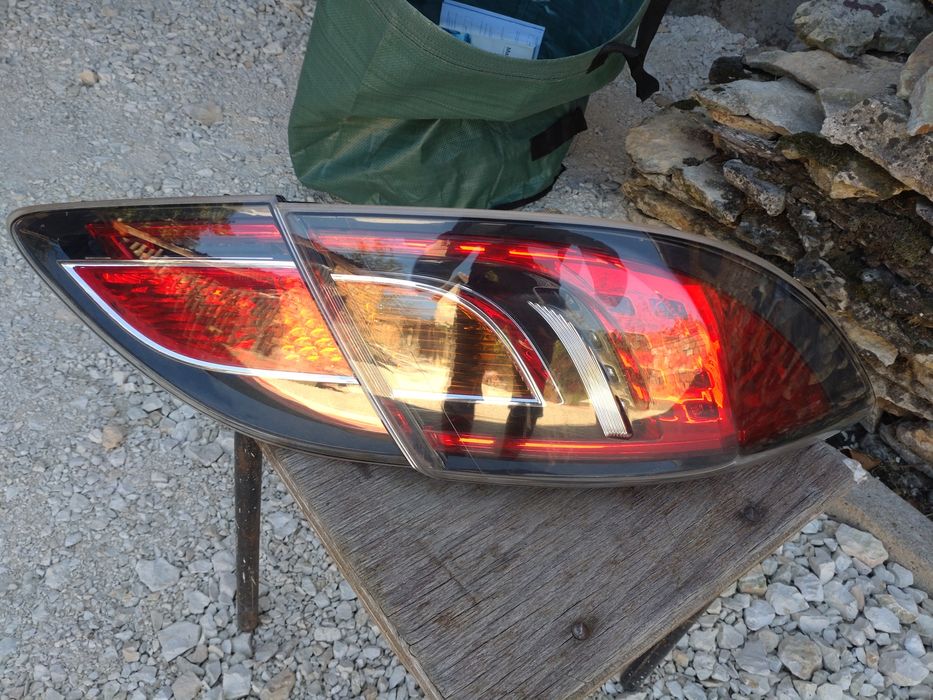 Задни стопове за Мазда 6 хечбек || генерация