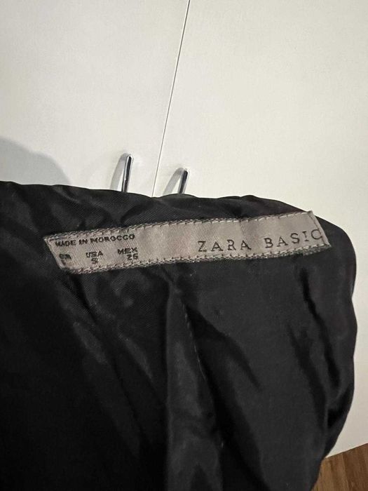Fusta voal gri cu banda elastica Zara marimea S