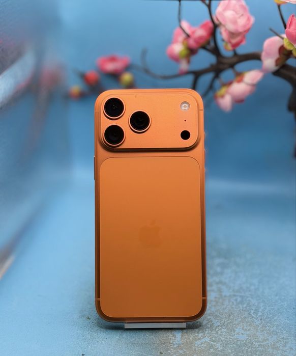 ГАРАНЦИОНЕН!!! Apple iPhone 17 Pro Max, 512GB, 5G, Cosmic Orange