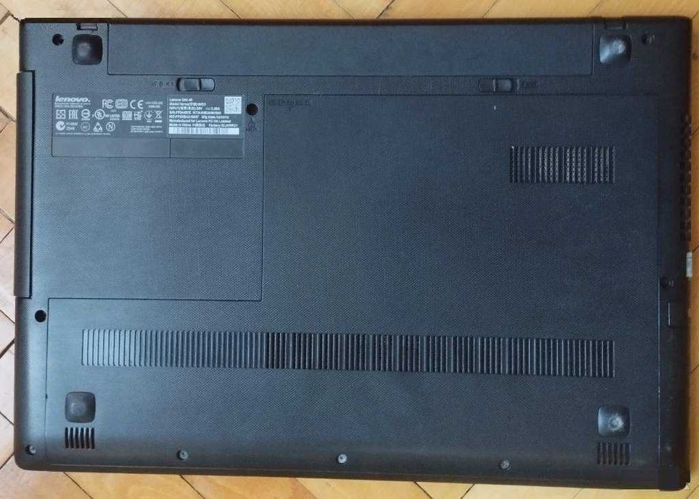 Лаптоп Lenovo Ideapad 500GB 8GB RAM или на части