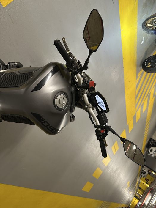 Vand Yamaha mt09 2013