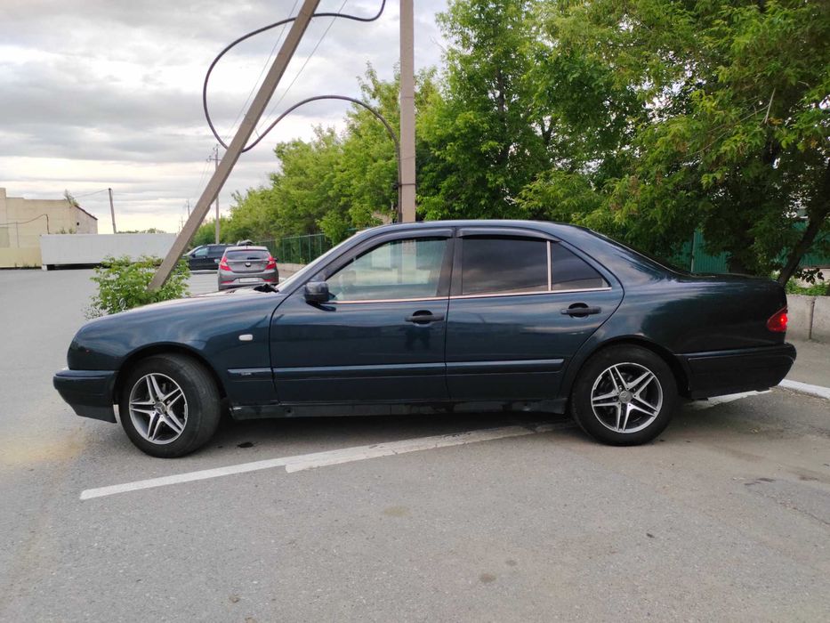 Продам Мерседес w210