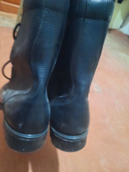 Продам качественнын берцы летние