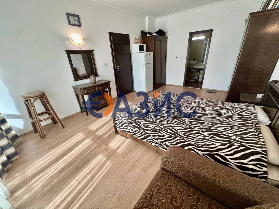 Продава се Двустаен апартамент в к.к. Слънчев бряг - 85 кв.м за 988 €/кв.м - Снимка #10