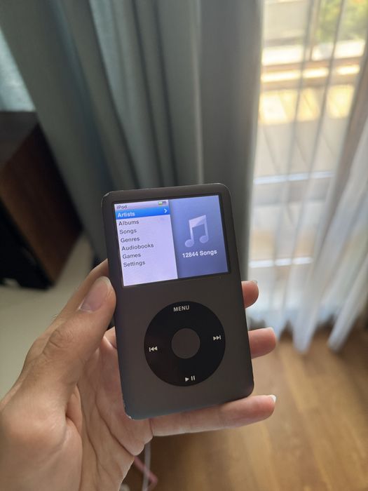 Ipod classic 7th gen за части