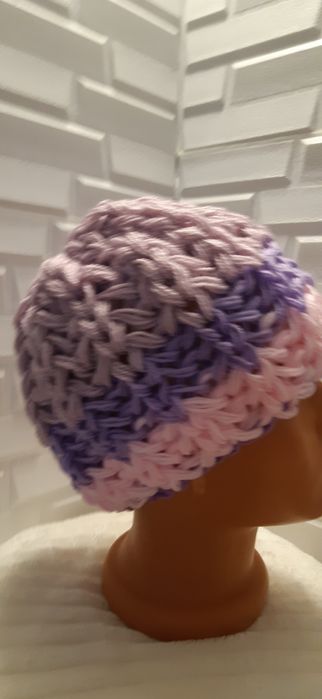 Ръчно изплетени шапки