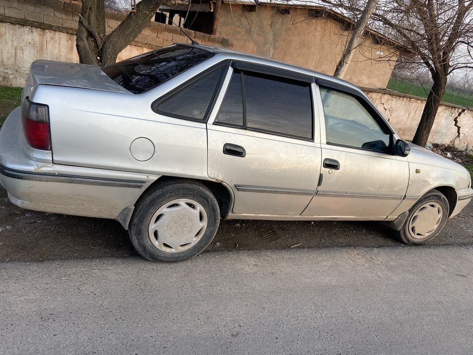 Nexia 1 sotiladi srochna