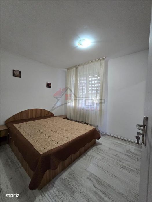 Podu Ros - 2 camere de inchiriat, mobilat utilat, liber