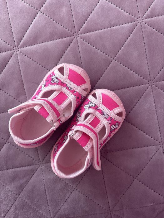 Детски пантофи Колев и Колев