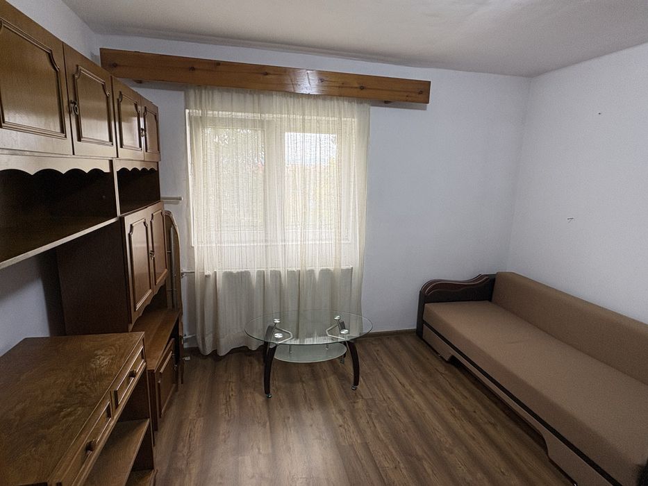 Inchiriez garsoniera Beius