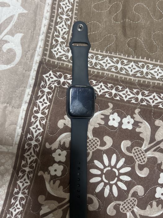 Продам Aplle Watch 6-Серия