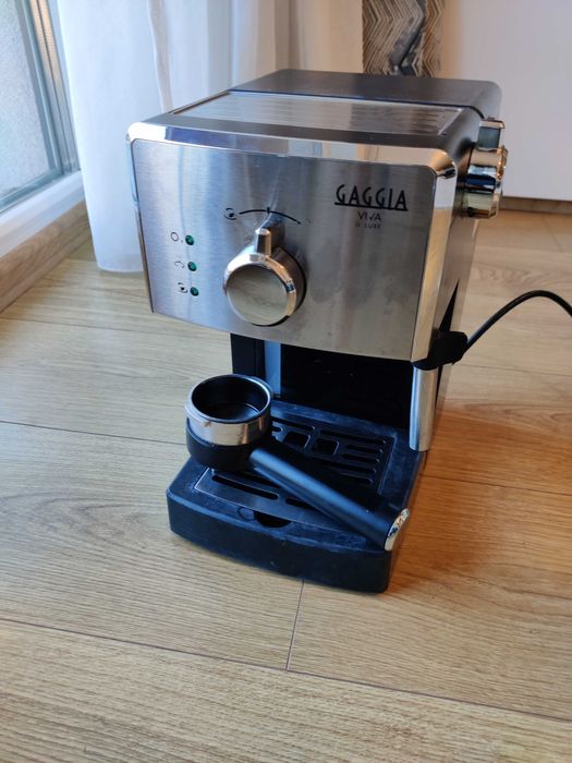 Espressor manual Gaggia Viva Deluxe, 1025 W, 1 L, 15 bar, Argintiu