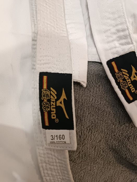 Каратэ дзюдо кимано форма
