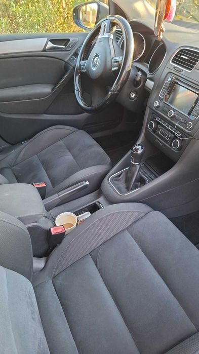 Volkswagen Golf VI