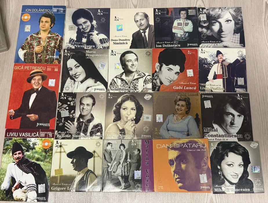 Cd-uri cu muzica si filme vechi