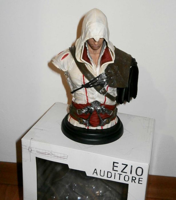 Assassin's Creed Legacy Collection - Bust de colectie Ezio Auditore