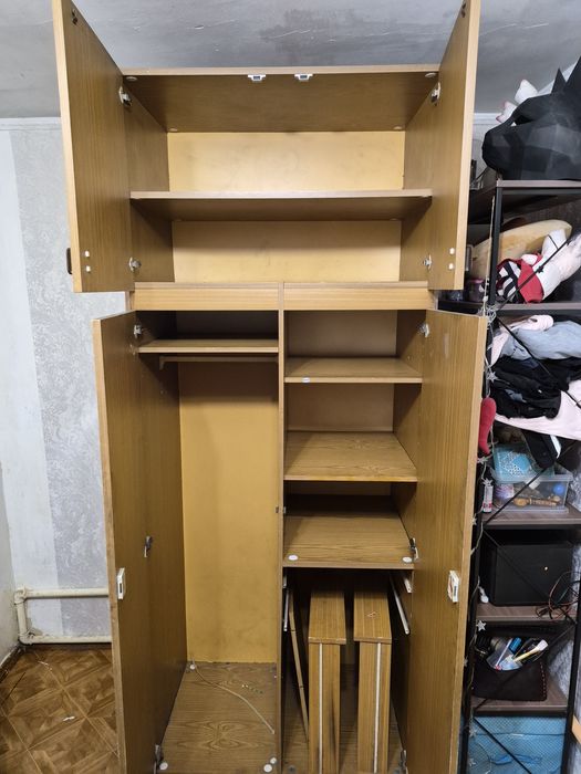 Шкаф бу отдам даром