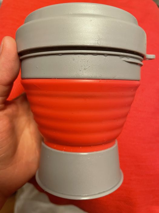 Резиновый стакан