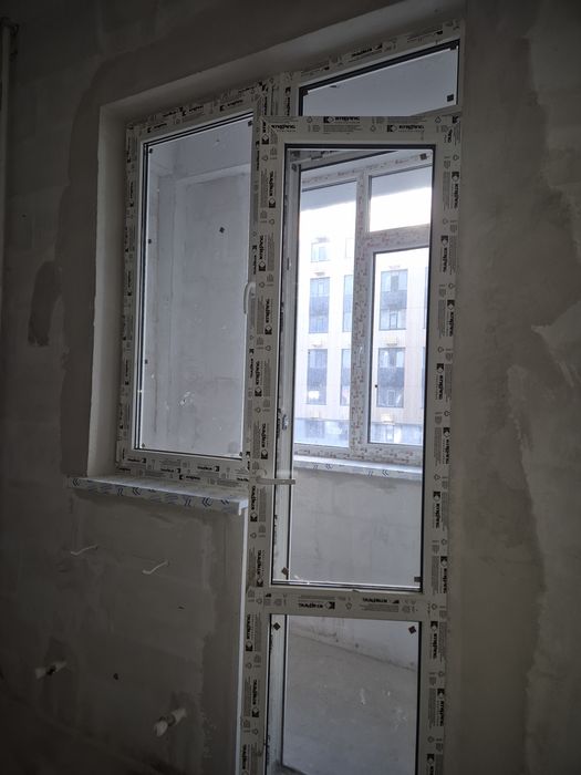 Балконные рамы, окно