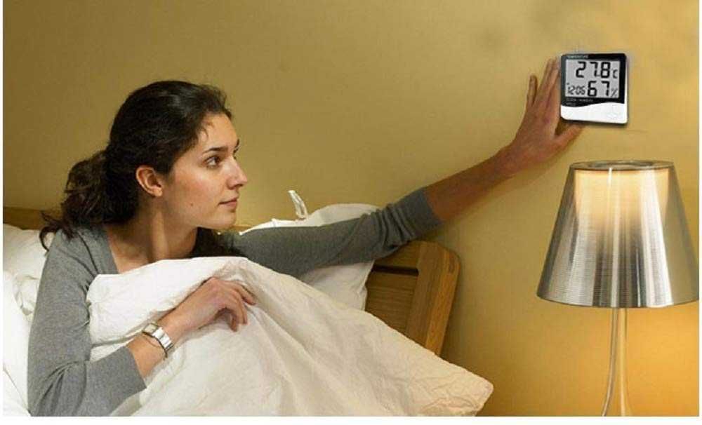 Statia Meteo cu Termometru Ceas Data Temperatura Umiditate Baterie AAA