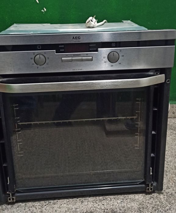 Фурна за вграждане AEG Electrolux